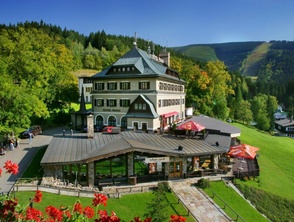 Hotel PRAHA - �pindler�v Ml�n